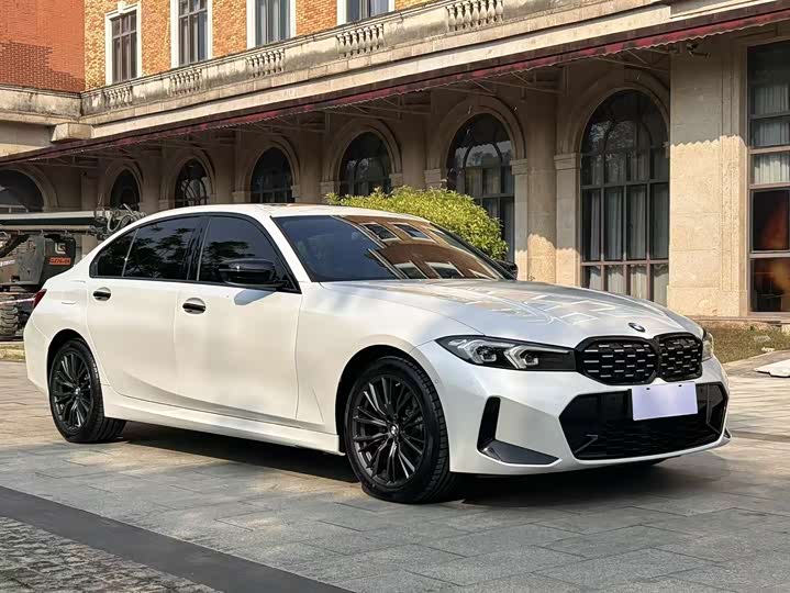 Фото 4 - BMW 3 Series