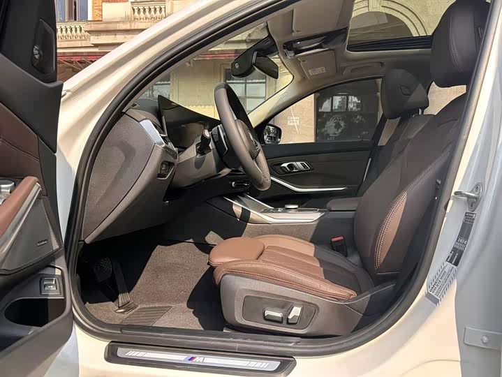 Фото 7 - BMW 3 Series