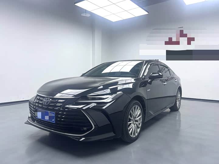 Фото 1 - Toyota Avalon