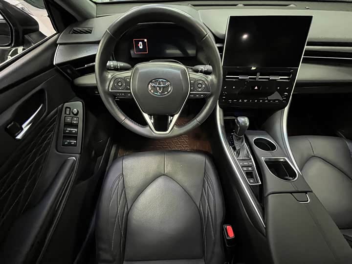 Фото 7 - Toyota Avalon