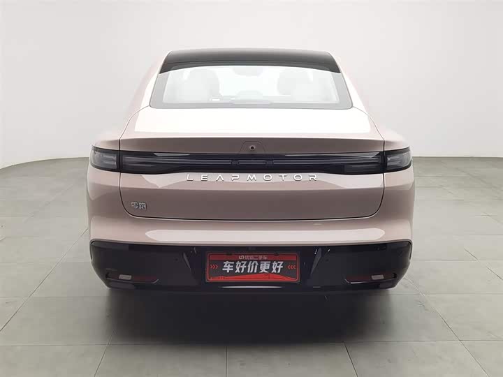 Фото 4 - Leapmotor B01