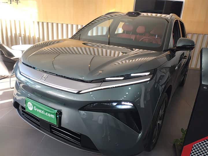 Фото 2 - BYD Tang L