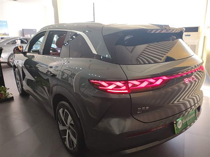 Фото 4 - BYD Tang L