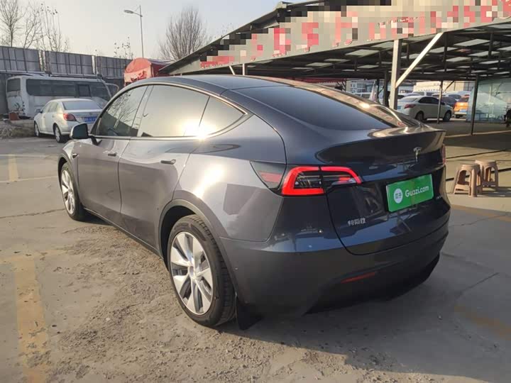 Фото 5 - Tesla Model Y