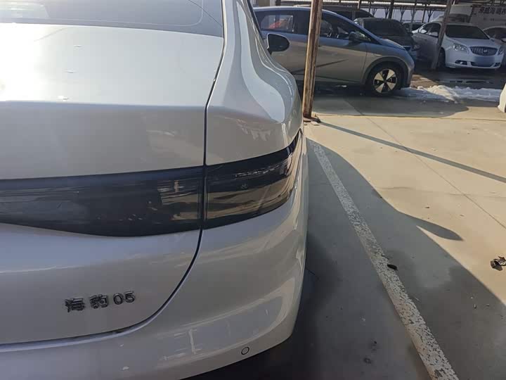 Фото 8 - BYD Seal 05 DM-i Hybrid