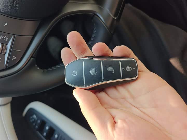 Фото 9 - BYD Seal 05 DM-i Hybrid