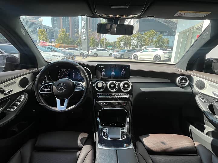 Фото 5 - Mercedes-Benz GLC-Class