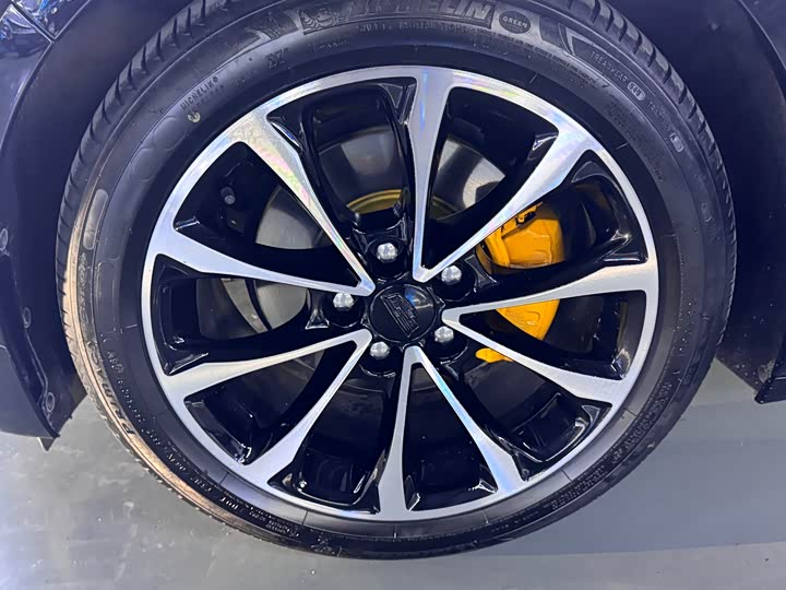 Фото 5 - Cadillac CT5