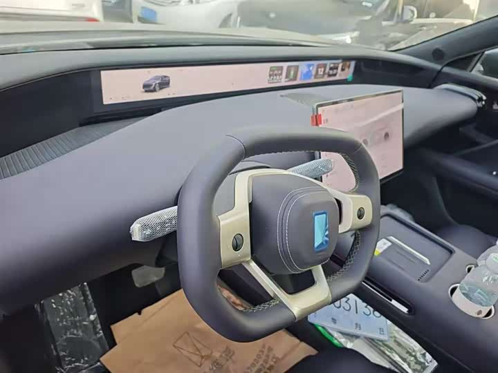 Фото 6 - Avatr 07