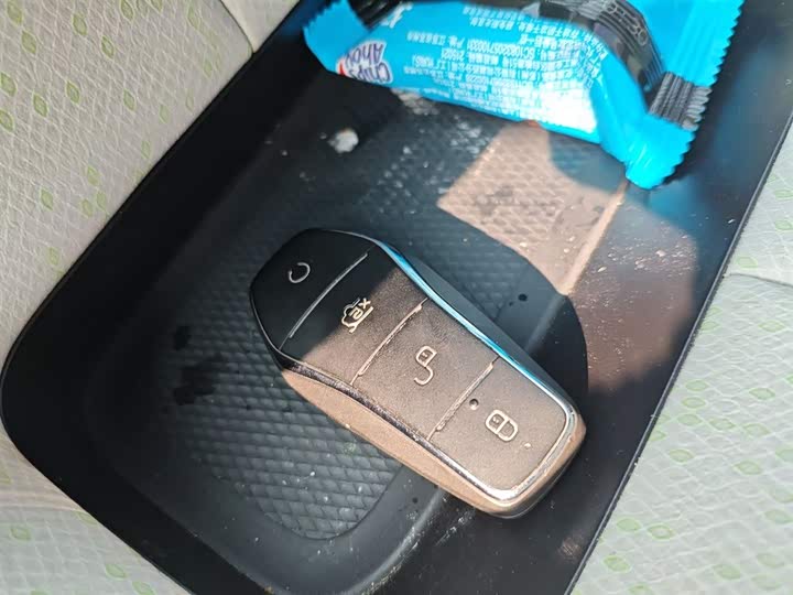 Фото 9 - BYD Dolphin