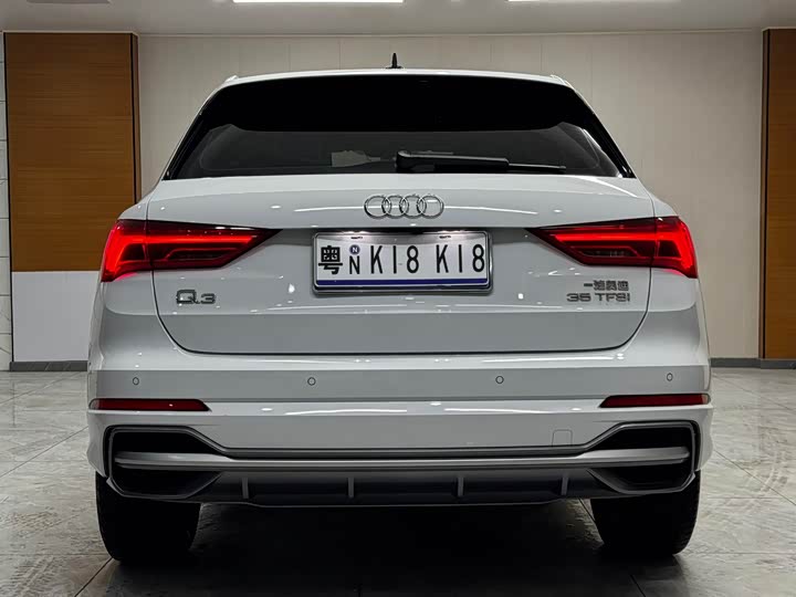 Фото 5 - Audi Q3