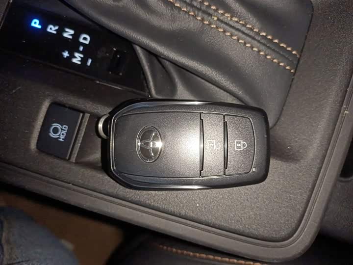 Фото 9 - Toyota Frontlander