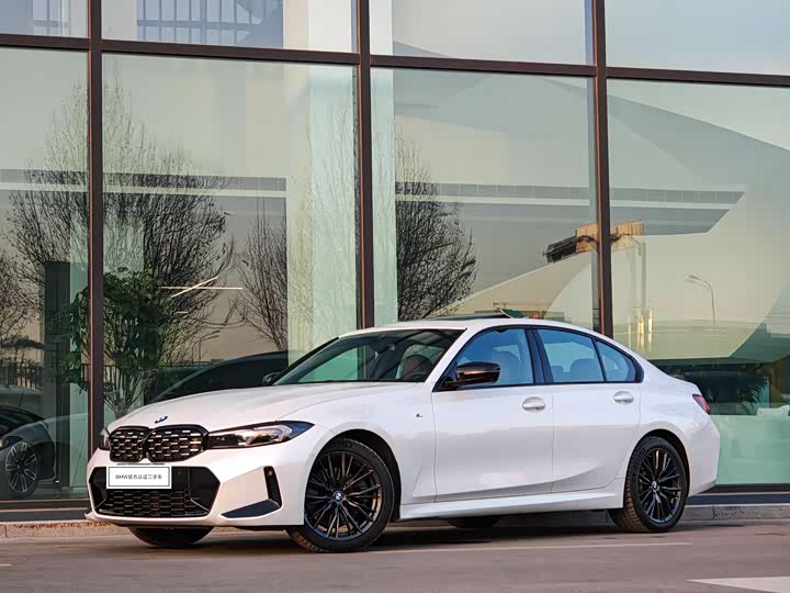 Фото 2 - BMW 3 Series