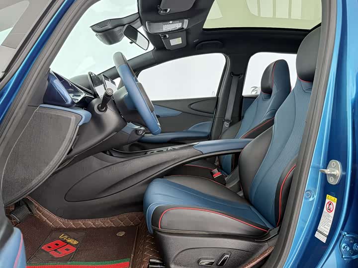 Фото 3 - BYD Dolphin