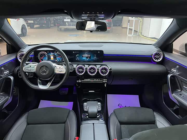 Фото 4 - Mercedes-Benz A-Class