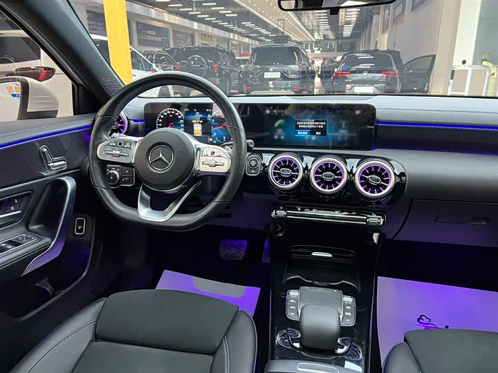 Фото 7 - Mercedes-Benz A-Class