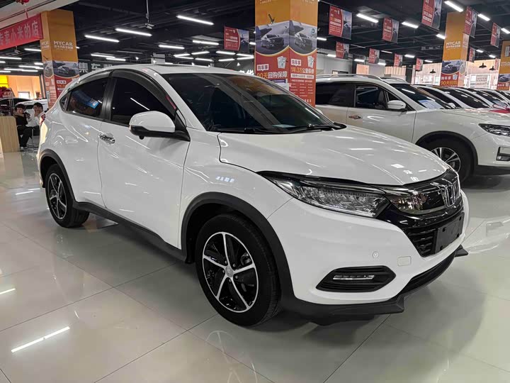 Фото 3 - Honda Vezel