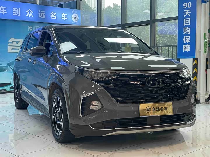 Фото 3 - Hyundai Custo