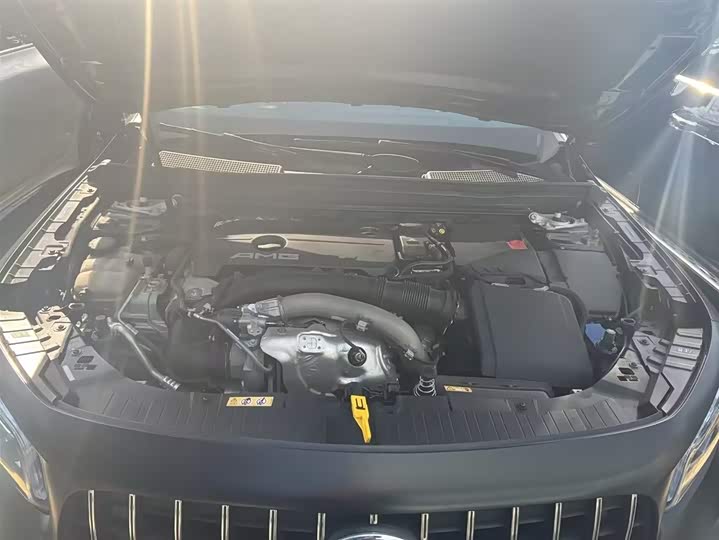 Фото 3 - Mercedes-Benz GLB-Class AMG