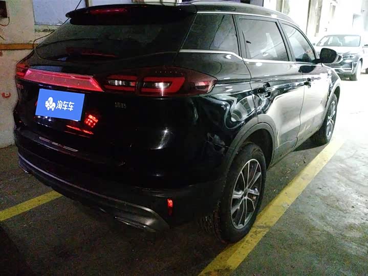 Фото 3 - Geely Atlas