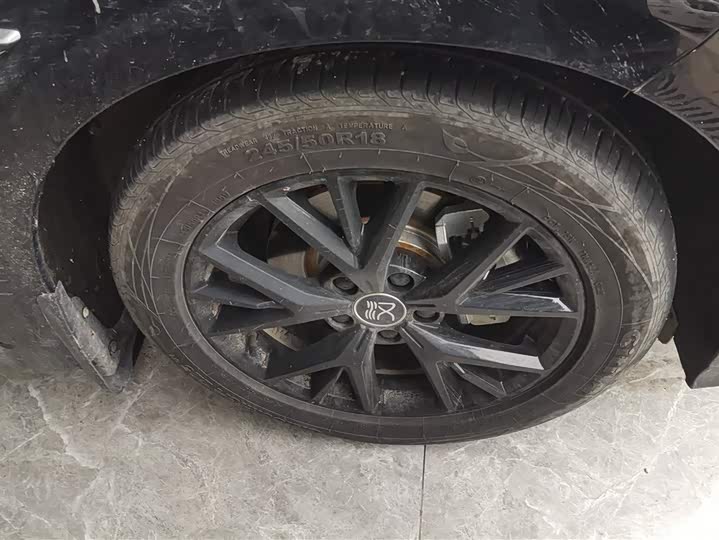 Фото 6 - BYD Han