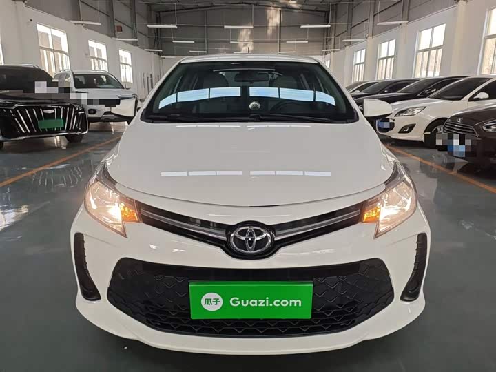 Фото 3 - Toyota Vios FS