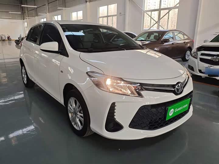Фото 4 - Toyota Vios FS