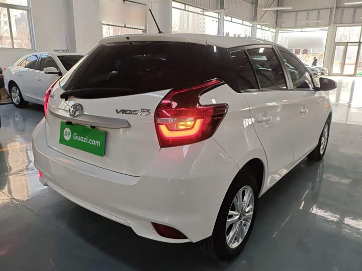 Фото 7 - Toyota Vios FS