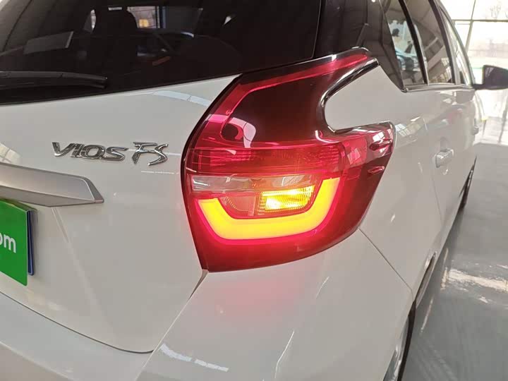 Фото 8 - Toyota Vios FS