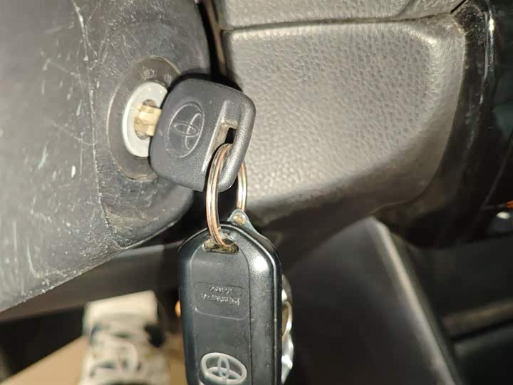 Фото 9 - Toyota Vios FS