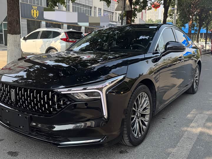 Фото 3 - Bestune B70