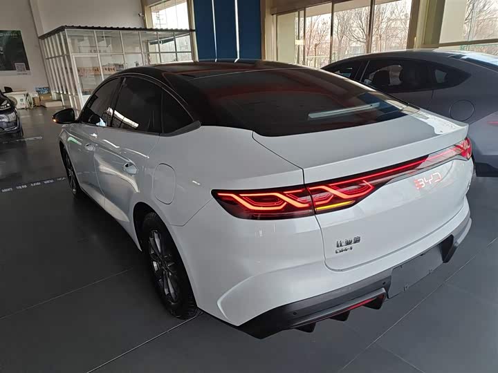 Фото 5 - BYD Qin L