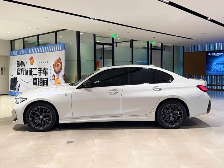 Фото 3 - BMW 3 Series