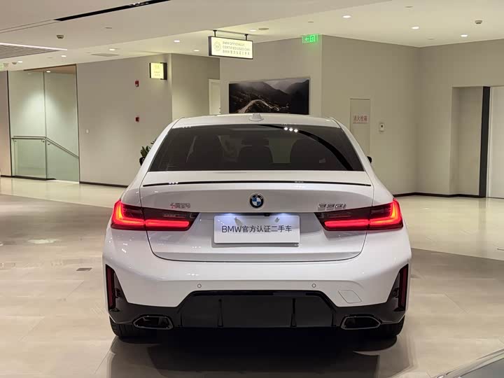 Фото 4 - BMW 3 Series