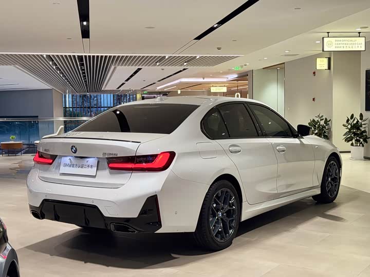 Фото 6 - BMW 3 Series