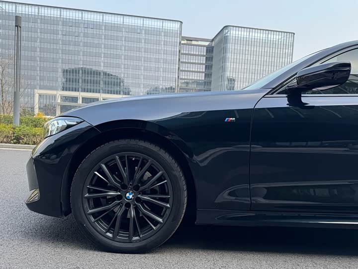 Фото 9 - BMW 3 Series