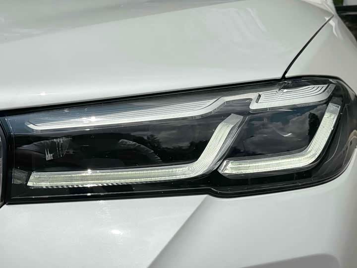 Фото 4 - BMW 5 Series