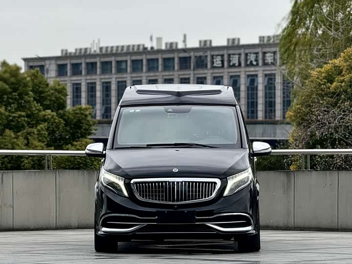 Фото 1 - Mercedes-Benz V-Class