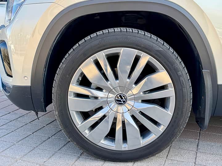 Фото 7 - Volkswagen Teramont Pro