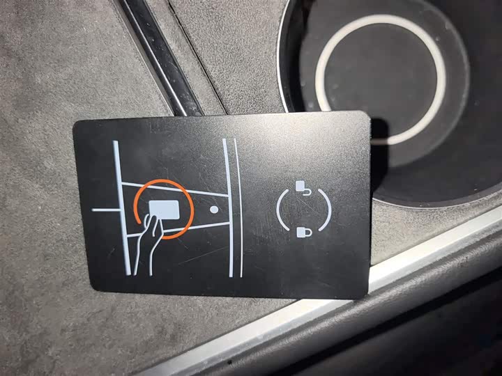 Фото 9 - Tesla Model Y