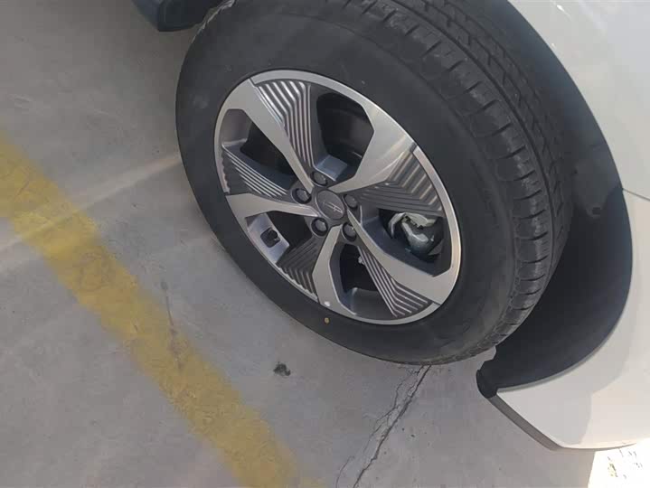 Фото 6 - Geely Okavango Pro