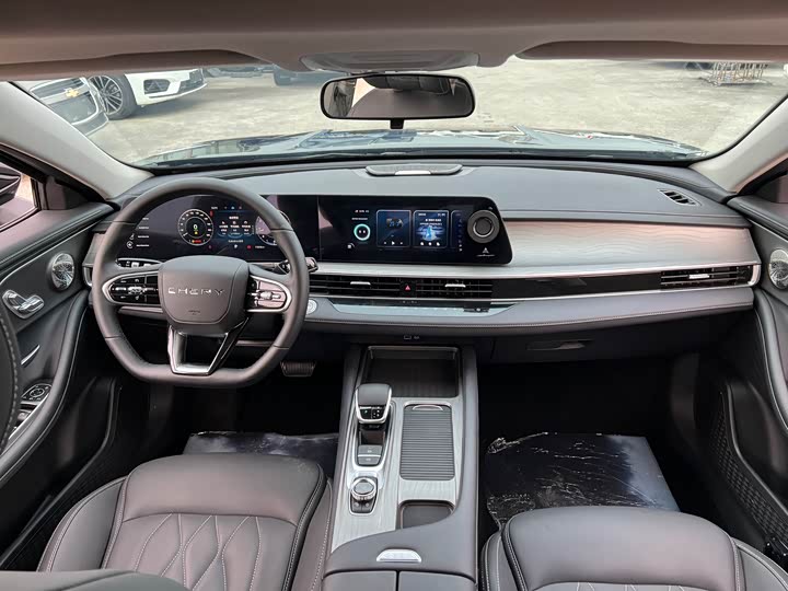 Фото 9 - Chery Arrizo 8