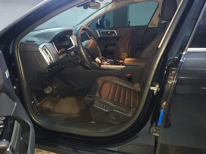 Фото 8 - Citroen C6