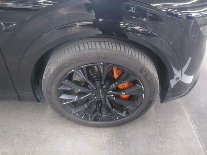 Фото 6 - Zeekr 7X