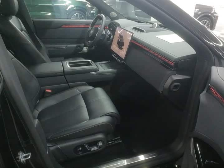 Фото 8 - Zeekr 7X