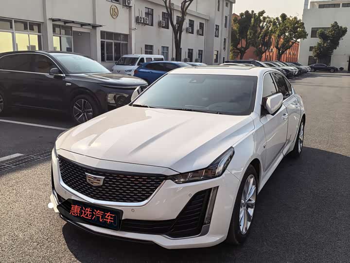 Фото 1 - Cadillac CT5