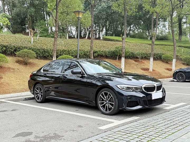 Фото 3 - BMW 3 Series