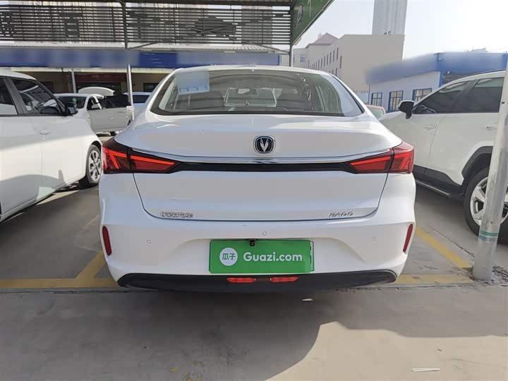 Фото 6 - Changan Eado EV