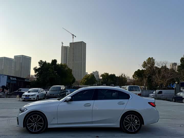 Фото 5 - BMW 3 Series