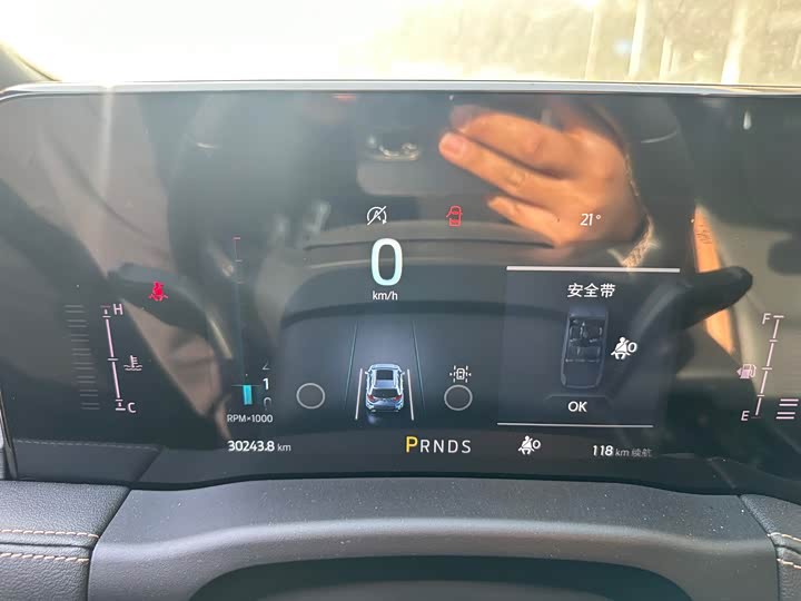 Фото 7 - Ford Edge